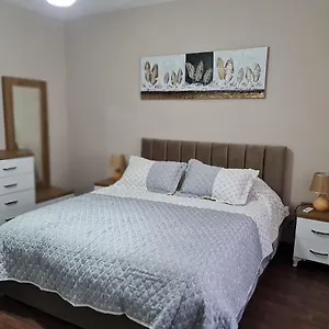 jon-apartament-tirane.albaniahotels.org/