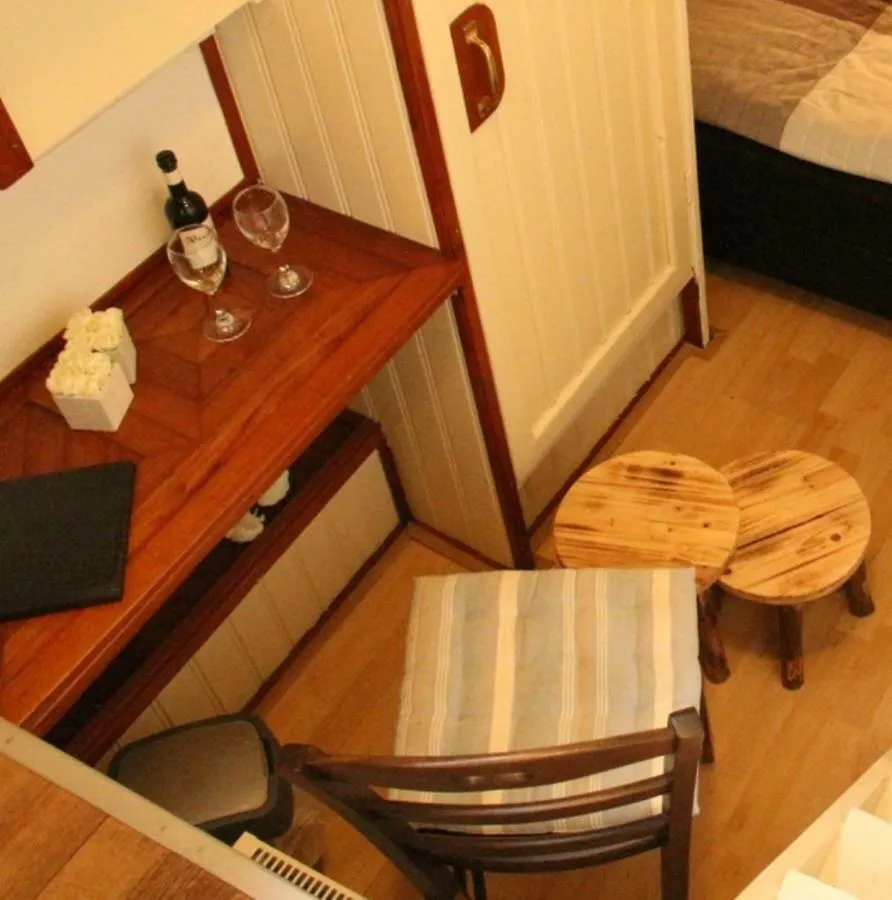 B&B Unitas Rotterdam Botel